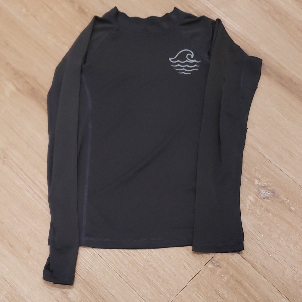 Long Sleeve Rash Guard Sz 6